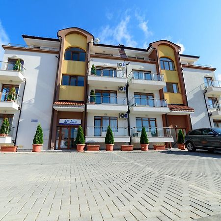 Stela Apartments Obzor Eksteriør billede